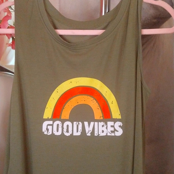 (34) Lounging dress Good vibes size large brand new - Picture 2 of 2
